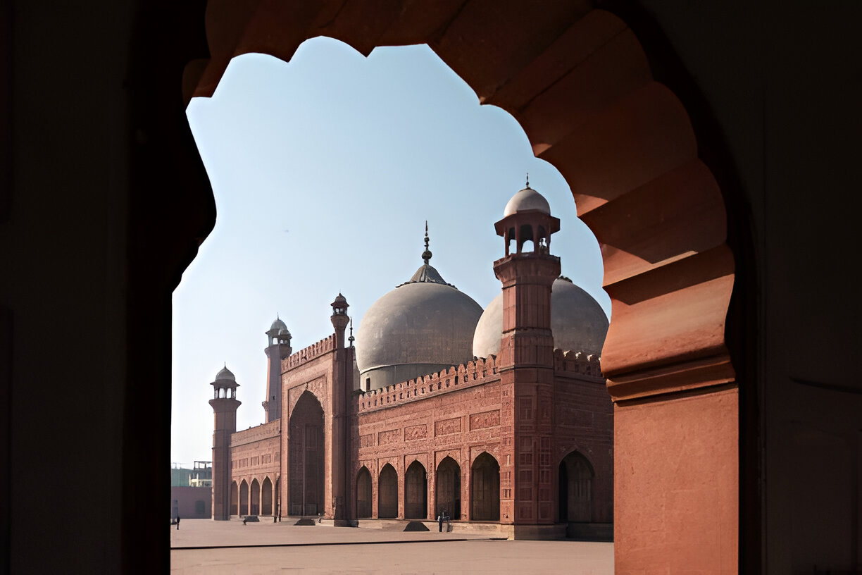 Badshahi Mosque