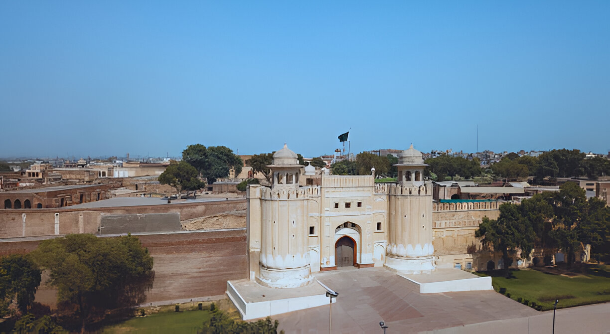 Lahore Fort (Shahi Qila)