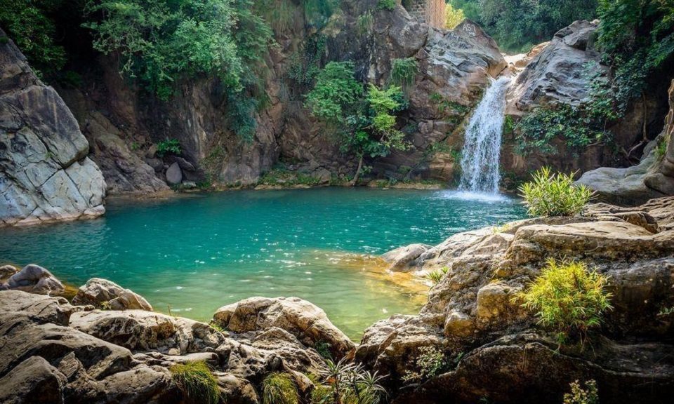 Neela Sandh Waterfall