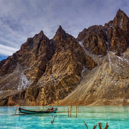 بجٹ پر اسکردو کا سفر کیسے پلان کریں؟ (صرف 25,000 روپے میں)