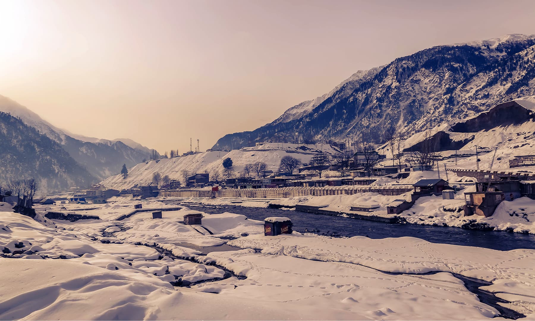Kalam Valley in Winter – Snow, Silence & Scenery
