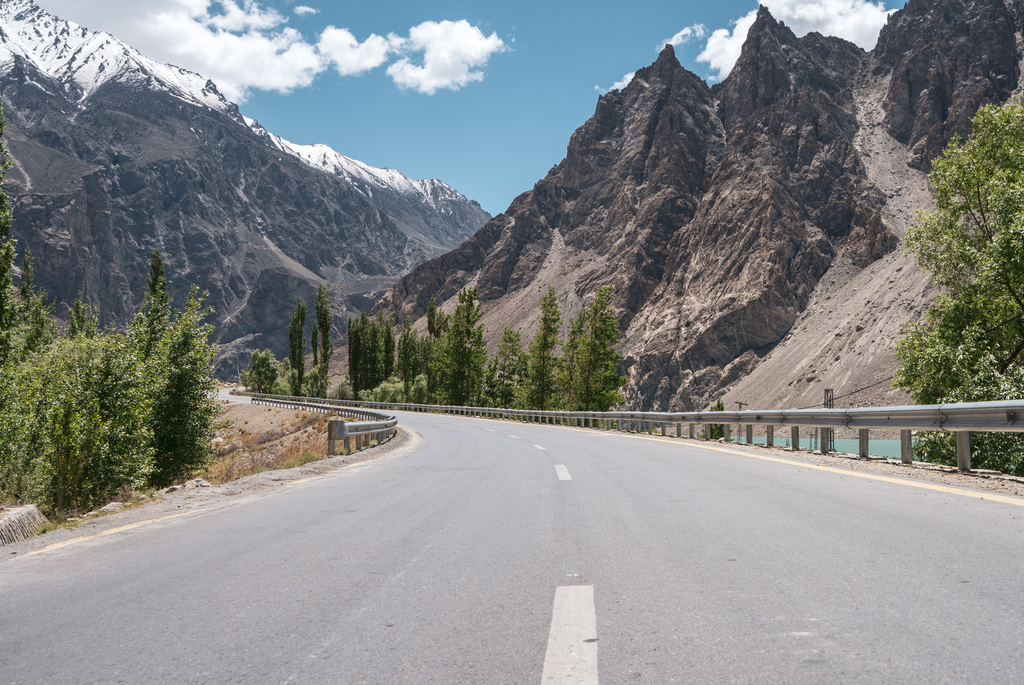 Best Time to Visit Northern Pakistan (Month-by-Month Guide)