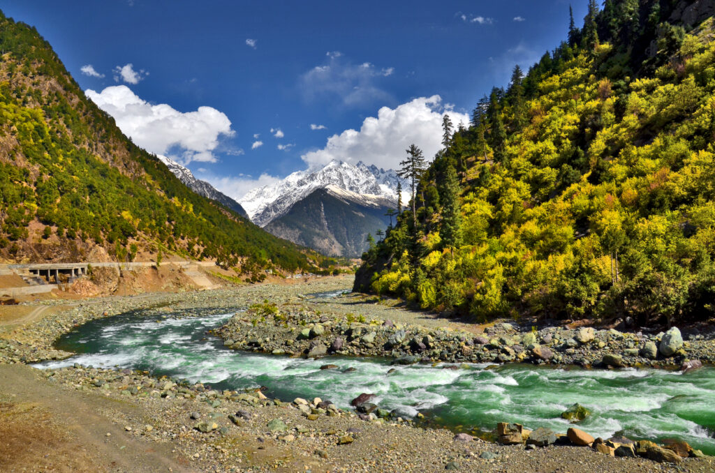 Swat Valley Travel Guide – Where to Go, What to Eat & Where to Stay