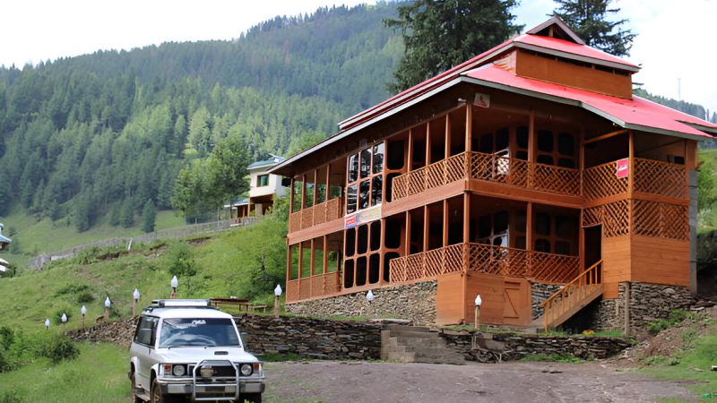 Hotels in Naran Kaghan – Best Stays in the Valley of Lakes