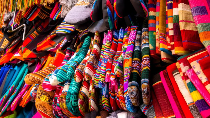 Let’s Explore Sindhi Culture, Beauty & Souvenir