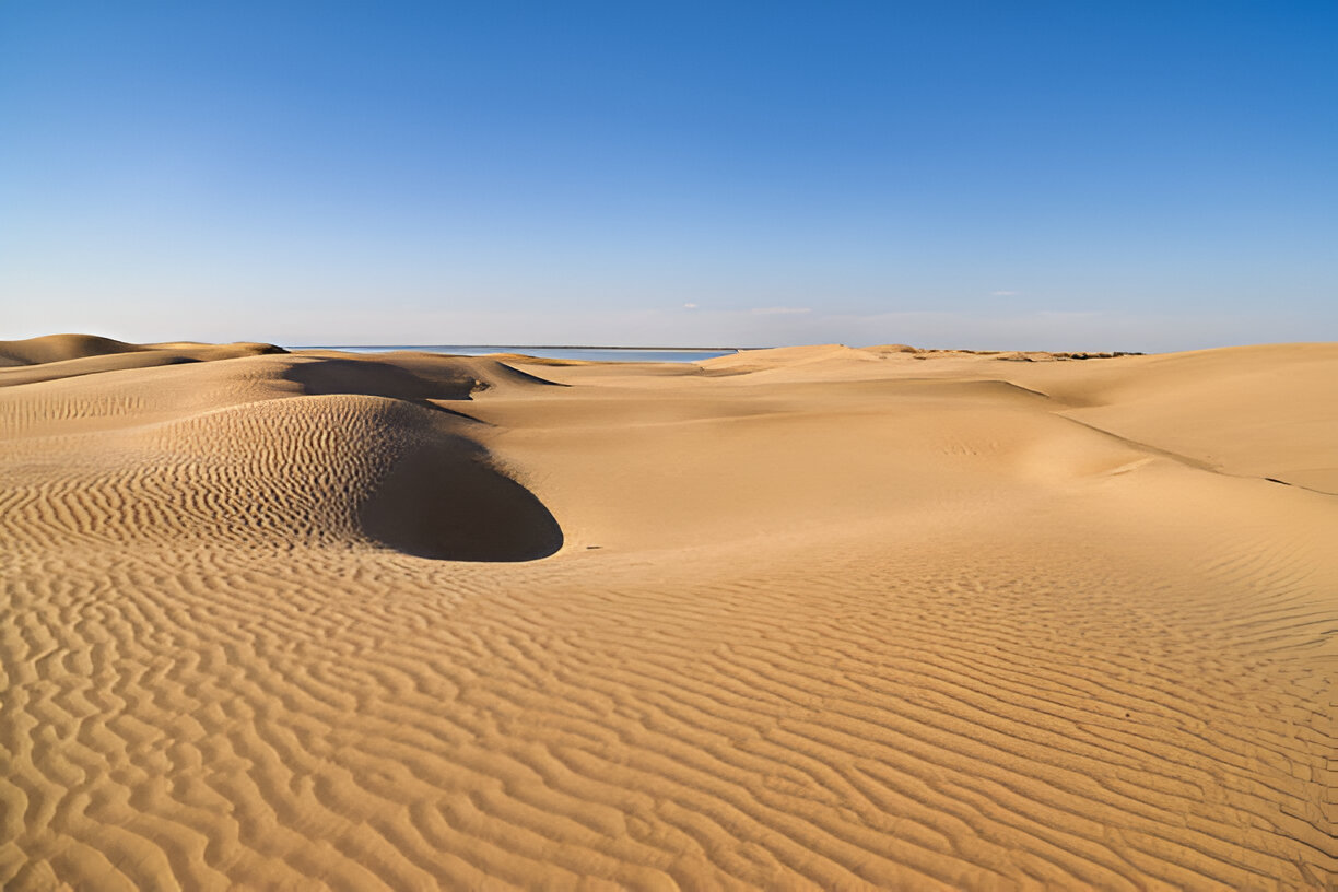 Explore the Wonders of Balochistan: Mountains, Beaches & Hidden Gems
