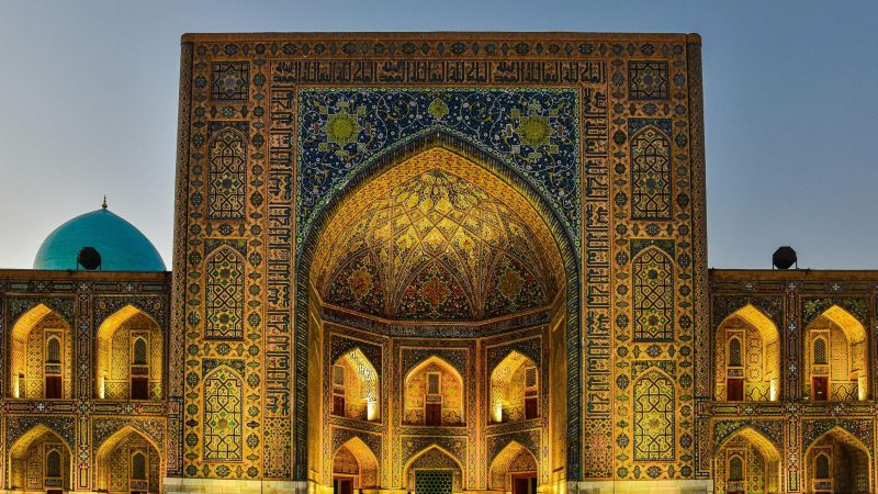 Influence of Persian and Central Asian Designs in Pakistani Architecture